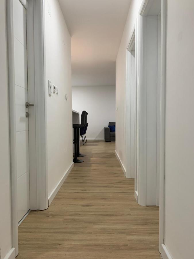 Central Аpartment Foca With Garage Exteriér fotografie